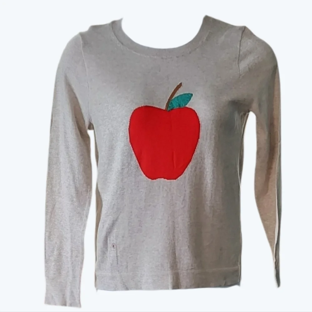 NWT J. Crew Teddie Oatmeal Sweater with Red Apple Design ~size Medium